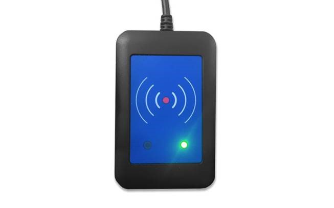 Motorola Solutions RFID Card reader RF-220 voor bodycams